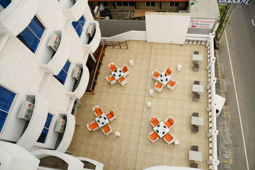 Lazaani Hotel Colombo Exterior photo